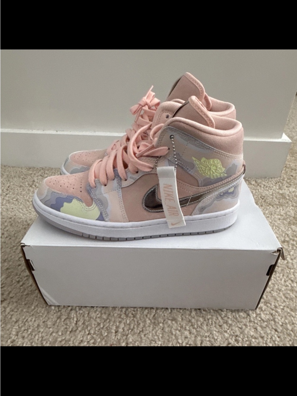 Jordan Kids' High-Top Sneakers in Light Pink with Pastel Accents